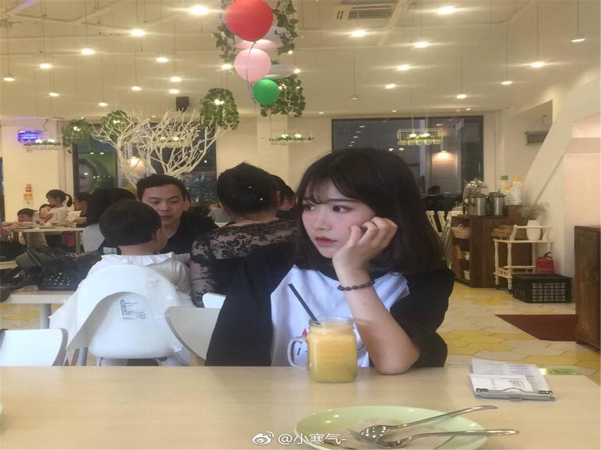 Yantai Music Theme Youth Hostel ภายนอก รูปภาพ